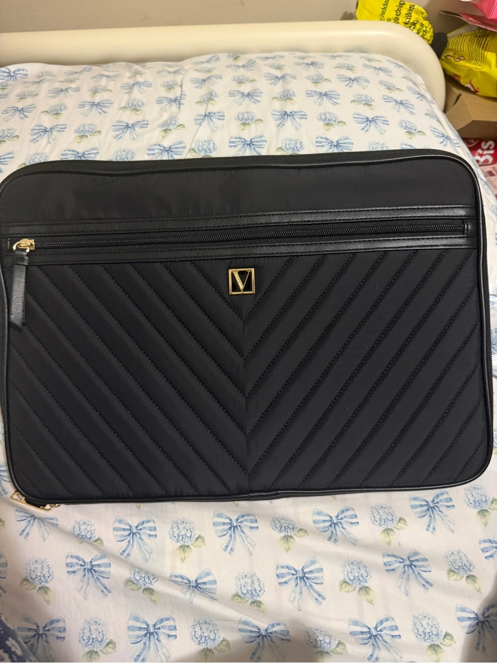Victoria’s Secret Black 15 Inch Laptop Zip Case